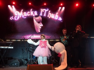 Новогодний карнавал IThub: лучшие моменты самой яркой вечеринки!