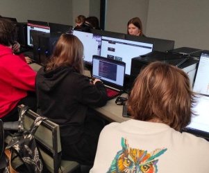 Студенты IThub заняли весь пьедестал «Студенческого чемпионата ИТ-компетенций»!